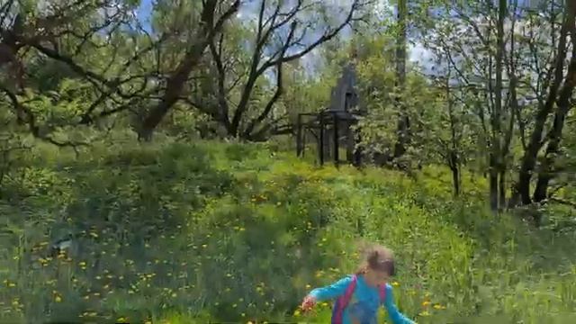 Скалолазание в подмосковье?! Ты шутишь??? Всей семьёй катаемся на великах и лазаем по "скалам". смотреть онлайн