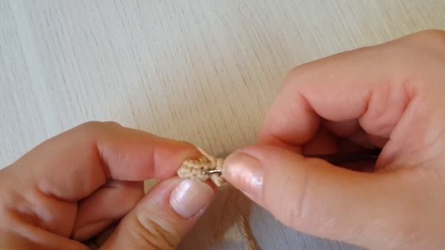 Вяжем кисть