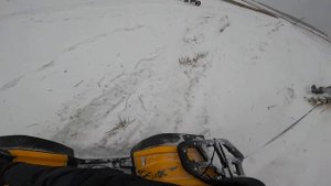 На квадроцикле с цепями и ватрушкой зимой Motoland wild track x 200   (осторожно мат!!!) 4К