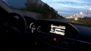 ДЕРЗКИЙ  МЕРСЕДЕС РАССТАВИЛ ТОЧКИ В ГОНКЕ... Mercedes E212 3.5V6 vs Focus 3 ST vs Octavia A7 1.8T
