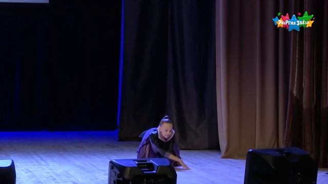 Агафонова Арина соло «Кабаре» #танцынарайоне конкурс «Энергия Звёзд»