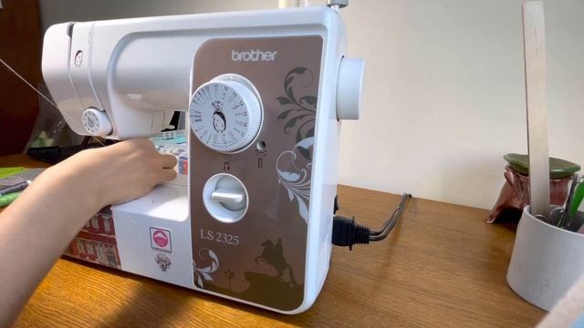 Как прошить маленькую деталь на машинке // мастер-класс из фетра своими руками для начинающих смотреть онлайн