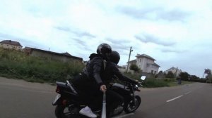 Покатушки с подругой/Девушка упала с мотоцикла