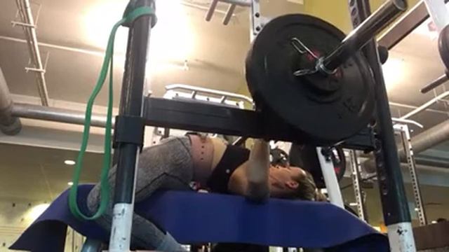 paused bench 1RM @ 120 lbs 01/05/2018 смотреть онлайн