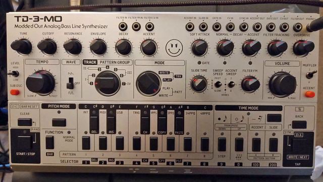 TD 3 MO filter sweep смотреть онлайн