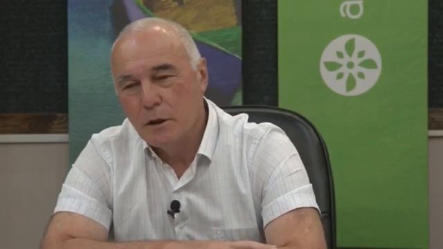 Адгур Харазия первый депутат парламента публично высказавшийся против отчуждения госдачи «Пицунда»