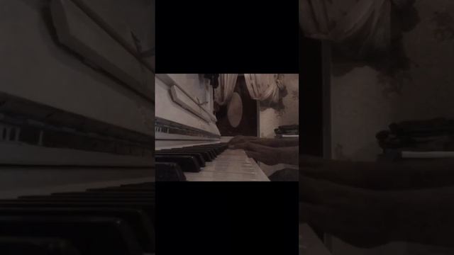 Yann Tiersen - Amelie piano (cover by Nurs)