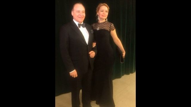 Седьмой развод? Композитор Дунаевский появился с новой спутницей смотреть онлайн