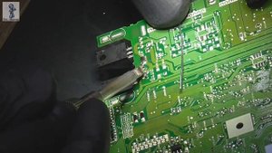 Автомагнитола Pioneer DEH-7450SD - после другого мастера - не работает, нет звука, не читает диски