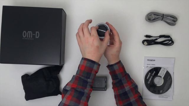 Unboxing the Olympus OM-D EM-10 Mark II with 14-42mm Lens смотреть онлайн