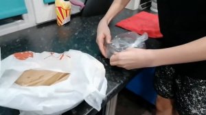 ВЛОГ ВЕСЁЛЫЕ СОСЕДИ/ПОЧТИ ВЕСЬ РАСТАЯЛ/КУПИЛИ ШАУРМУ