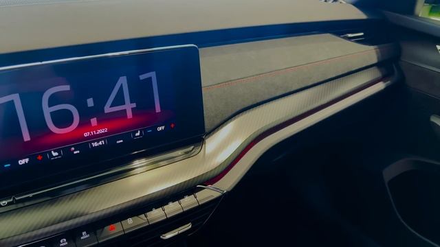 2023 Skoda Octavia Combi RS - Perfect Car смотреть онлайн