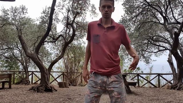 Зарядка для здоровья и долголетия у моря. Достопримичательности италии. Здоровый образ жизни. смотреть онлайн