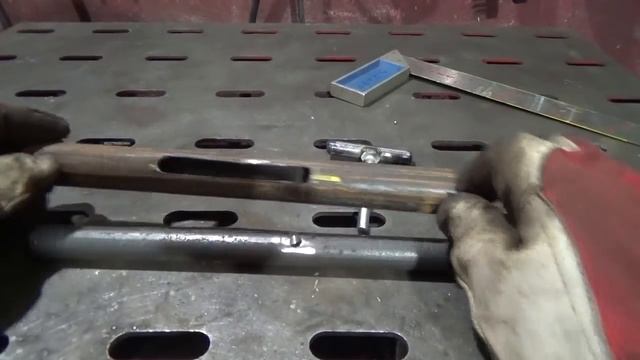 Мощный засов на ворота своими руками. смотреть онлайн