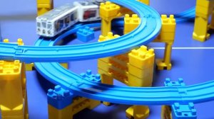 Plarail Shinkansen ☆Let's play with an urban auto railroad crossing train!