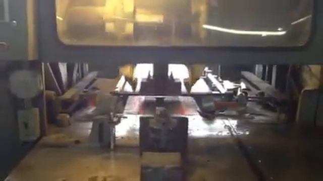 Best Graphics Group Lawson Three Knife Trimmer Video смотреть онлайн