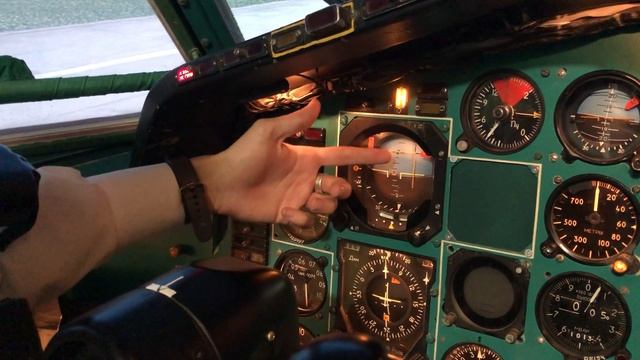 Ту-154 - это просто! Все, что может пригодиться в полете на тренажере Легенда Аэро смотреть онлайн