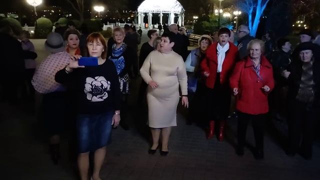 11.12.22 - Танцы на Приморском бульваре - Севастополь - ДР Екатерины Прибыловой - Сергей Соков
