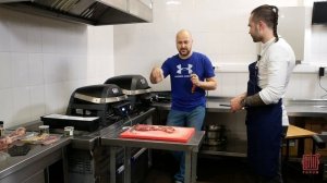 Сравнение Weber Pulse 1000 и 2000. Часть 1