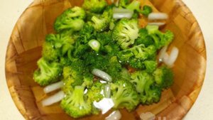 Запеканка из брокколи с сыром и яйцом