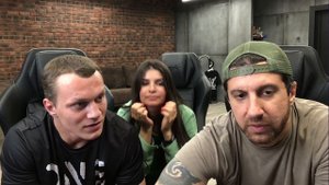 АМИРАН САРДАРОВ  - ГДЕ ЖИВЕТ И НА ЧЕМ ЕЗДИТ?