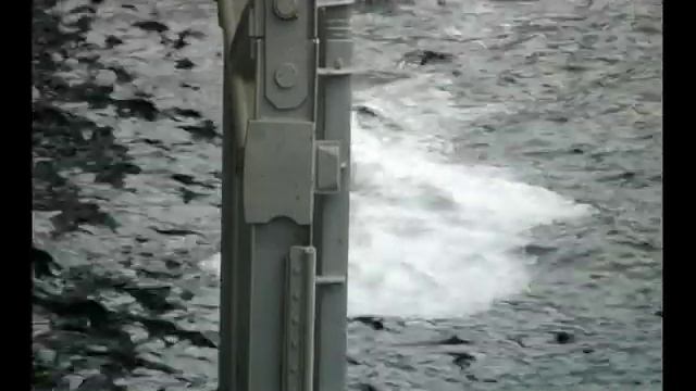 Тепло и ветер привело к тонкому льду на Саяно Шушенском водохранилище смотреть онлайн