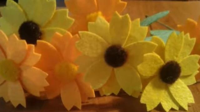 Готовая работа по набору "Горшочек с цветами" из фетра смотреть онлайн