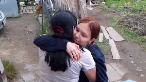 407/Племянница. Ульяна учится читать.Пересадила фиалку.