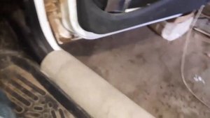 Как не марать брюки о порог своего авто