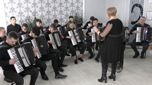 Ansamblu «Music Land», cat IV, G Tirni – Dj Makkarti, aranj de Iu Romanov «RIO RITA» смотреть онлайн