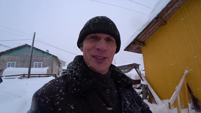 Живу в деревне. Море снега. смотреть онлайн