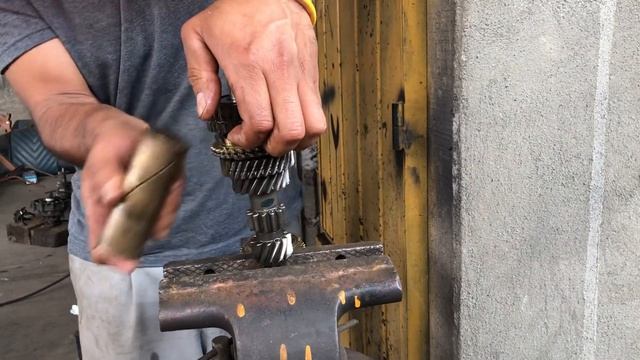 Como funcionan los bronces de engranajes y ?, utilizando extractor смотреть онлайн