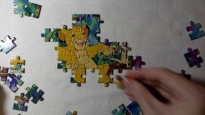 Собираем пазл Король Лев от Trefl