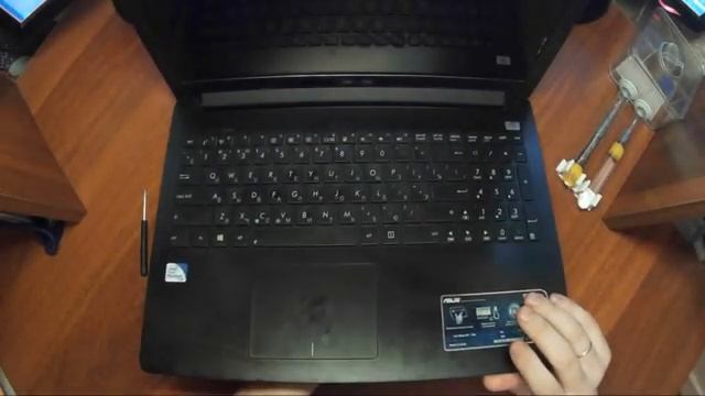 Ремонт: Ноутбук Asus X502C. Чистим кулер. Как разобрать ноутбук Asus Х502С. X502C. Asus смотреть онлайн