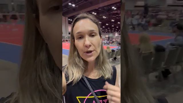 Mensagem da querida amiga campeã olímpica Fernandinha pelos 10 anos de WCB News: