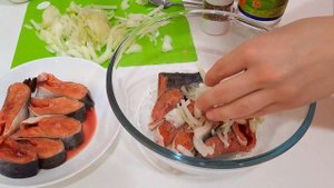 СУГУДАЙ  из горбуши СЪЕДИТЕ РУКИ ПО ЛОКОТЬ / SUGUDAI from pink salmon EAT YOUR HANDS TO THE ELBOW
