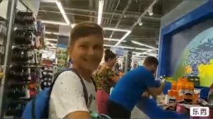Что купит школьник на 800 рублей ?!