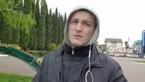 В АДЛЕРЕ ЕСТЬ БЕРЕЗЫ (видео для аллергиков)