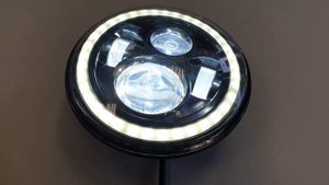 Светодиодные фары головного света AVTO-DEKOR на Ниву под Н4 Код 12513