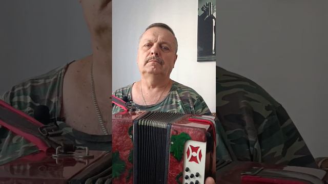 Бежит речка, по песочку. Песня записана  в станице Сандыктавской, Сибирского казачьего войска.