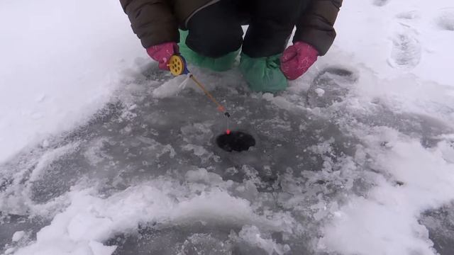 ловля окуня перволедье смотреть онлайн