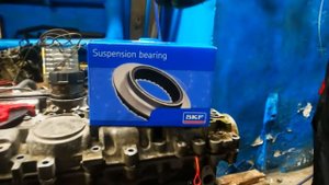 Замена опороного подшипника на Вольво s60