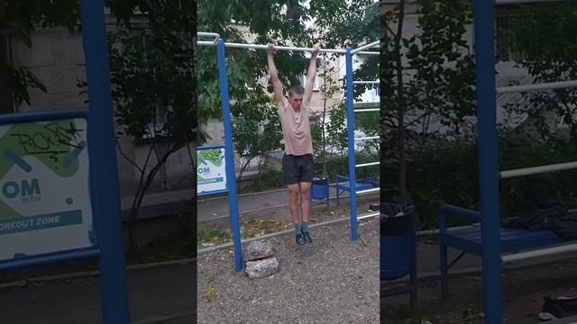 26 подтягиваний в технике полиатлона
