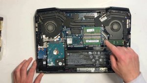 Как добавить ОЗУ в HP Omen 15-ce052ur (3FW88EA)
