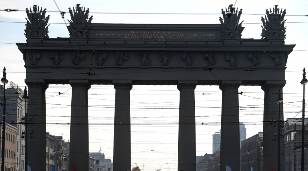 Культурное наследие: в Петербурге завершается реставрация Московских триумфальных ворот