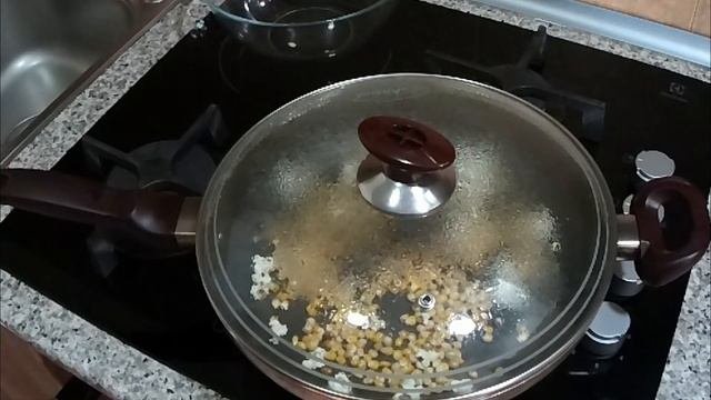 Попкорн лучше магазинных. Быстрый рецепт здесь