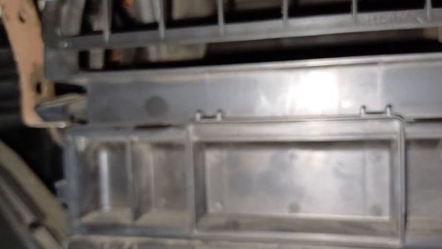 Как работает заслонка рециркуляции воздуха в автомобиле. Потеет лобовое стекло. смотреть онлайн