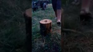 Зажигаем финскую свечу, финская свеча, горящее полено