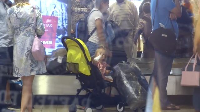 дорога в аэропорт и перелёт Омск - Краснодар смотреть онлайн