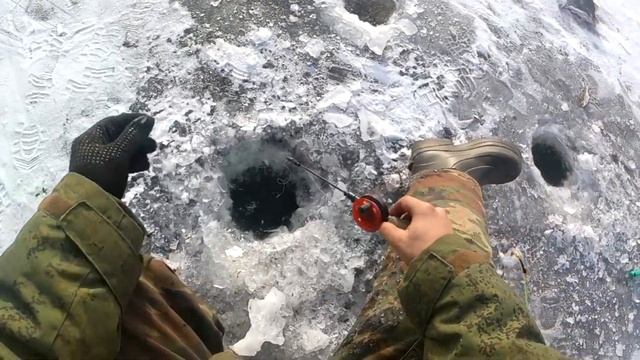 Зимняя рыбалка 2021-2022..озеро Колок#зимняярыбалка#первыйлёд#Колок